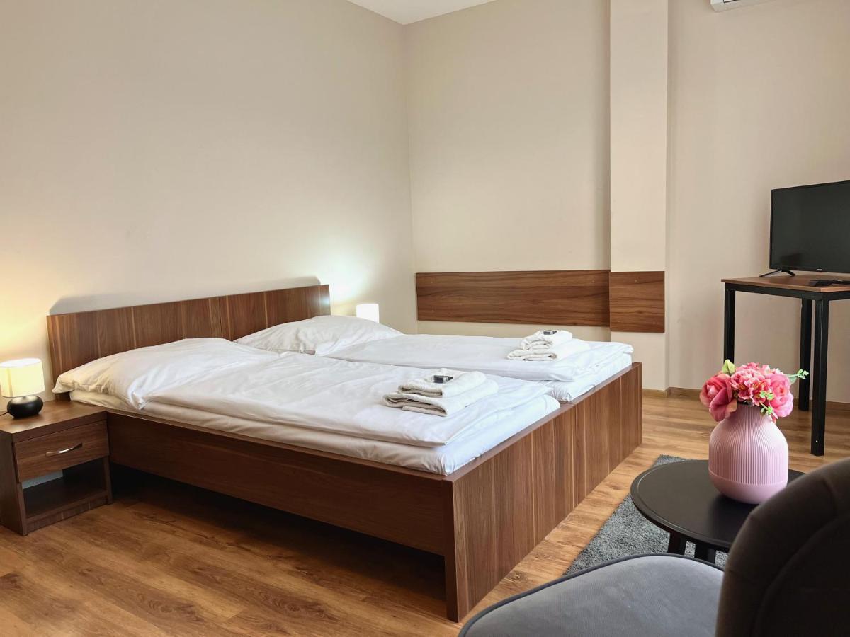 Brumov Hotel Arena מראה חיצוני תמונה