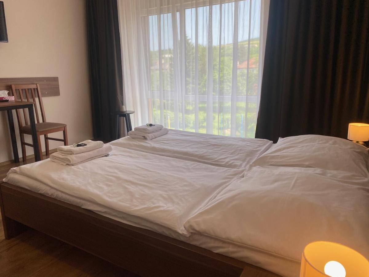 Brumov Hotel Arena מראה חיצוני תמונה