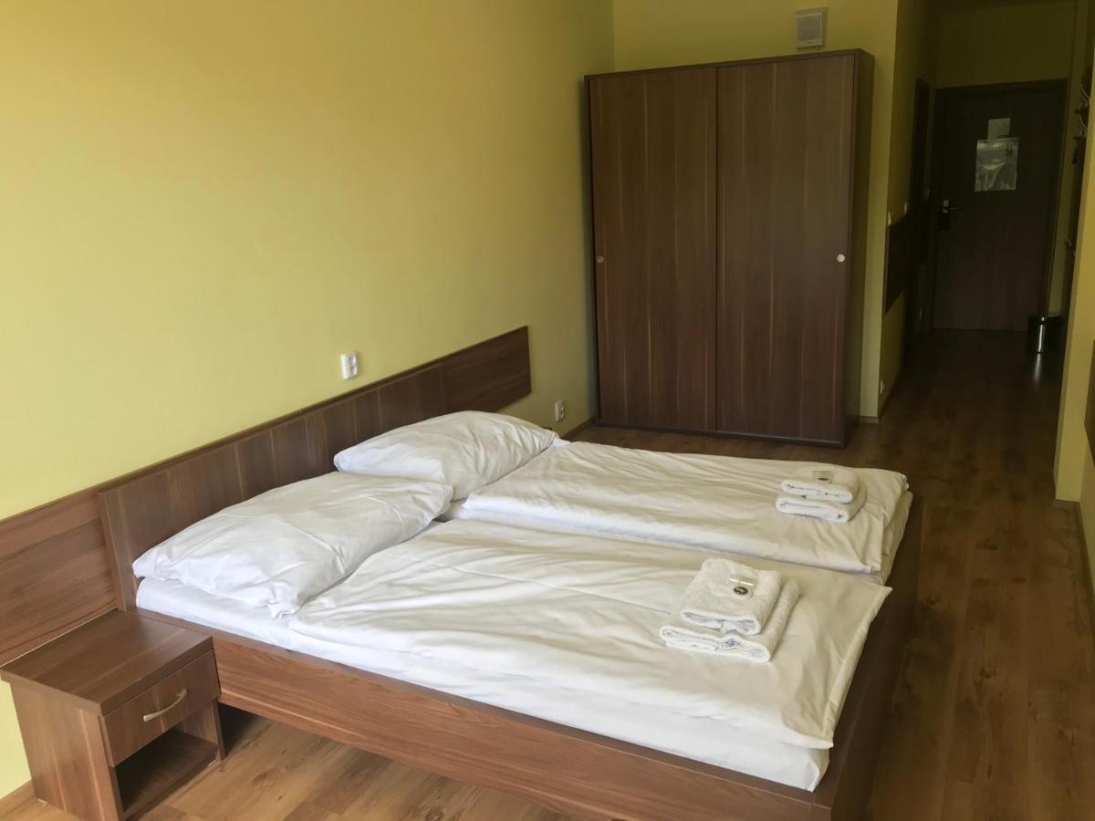 Brumov Hotel Arena מראה חיצוני תמונה